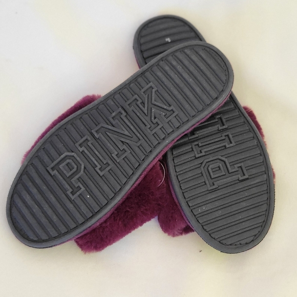 Pink Victoria Secret Slides - Picture 2 of 5